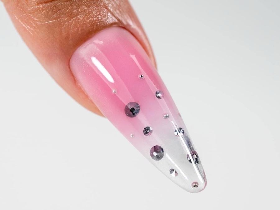 Incrustation de strass